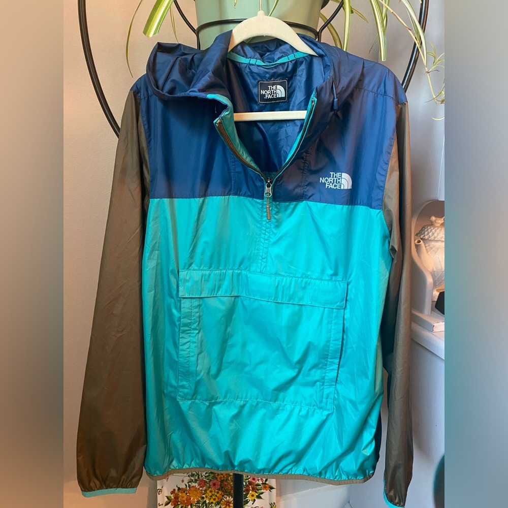 The North Face Blue and Green and Khaki Windbreaker Anorak Large